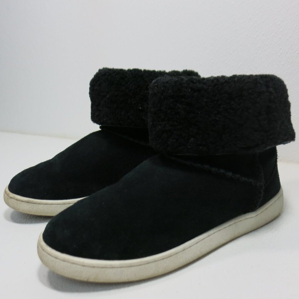 UGG Alameda Cuffable Suede Boots Fully Insulated Winter Footwear Women's Sz 7